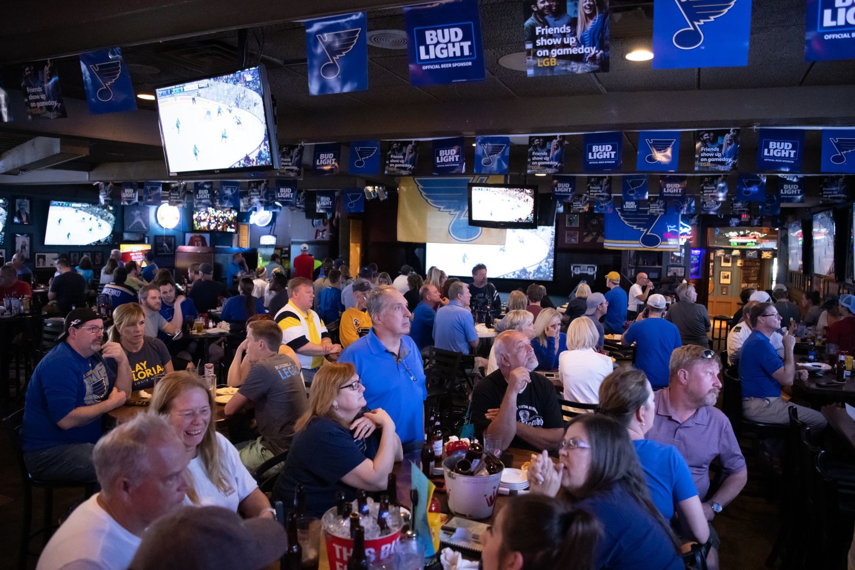 Blues fans watch Game 5 of Western Conference Finals at Syberg's on Dorsett